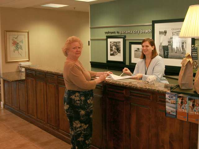 Hampton Inn By Hilton Panama City Beach Upper Grand Lagoon Beltér fotó