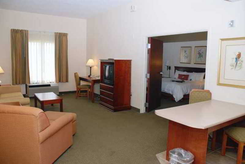 Hampton Inn By Hilton Panama City Beach Upper Grand Lagoon Szoba fotó